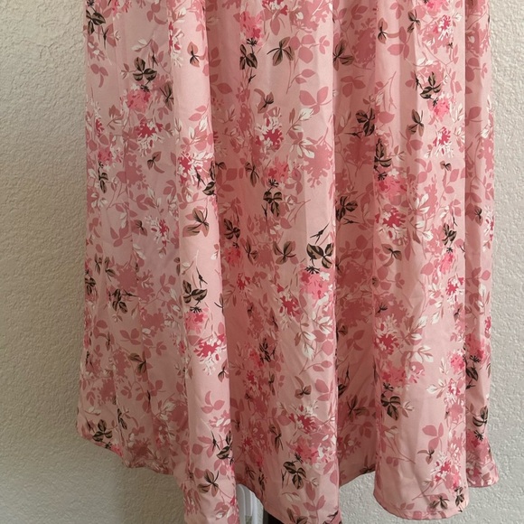 SHEIN Pink Floral Midi Dress - Picture 3 of 9